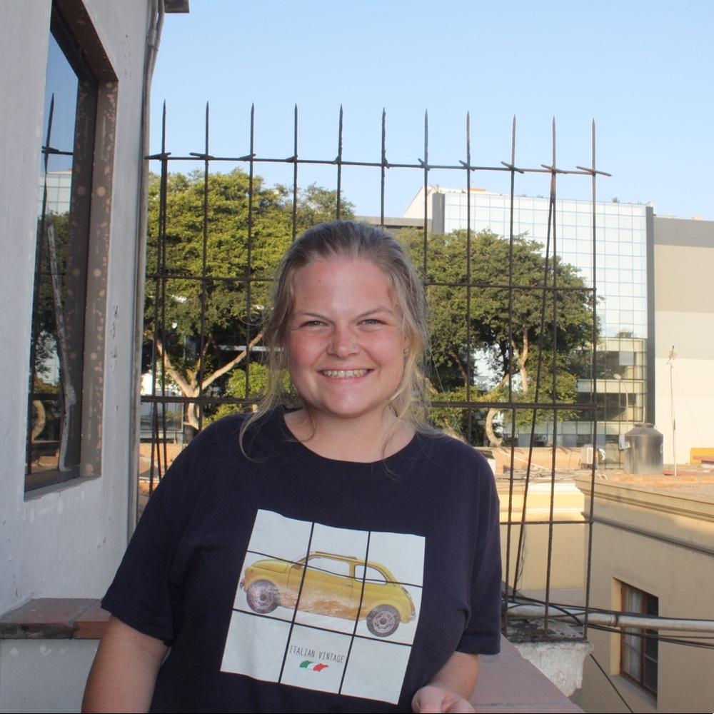 Meet your Posher, Hannah